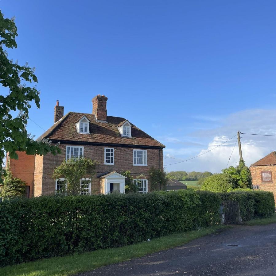 Little Park Farm Queen Anne Farmhouse & Apartments Stratfield Mortimer 외부 사진