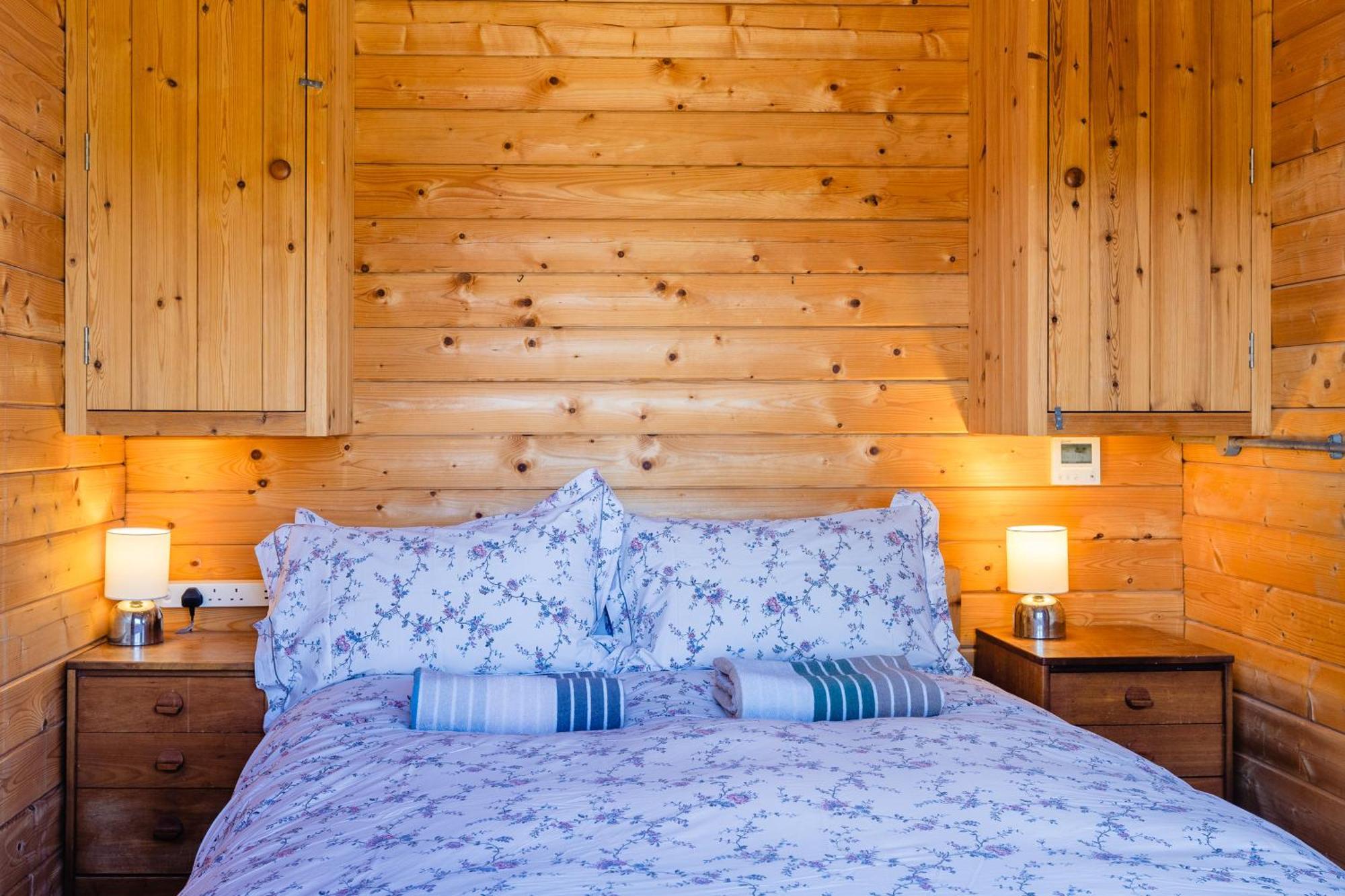 Little Park Farm Queen Anne Farmhouse & Apartments Stratfield Mortimer 외부 사진