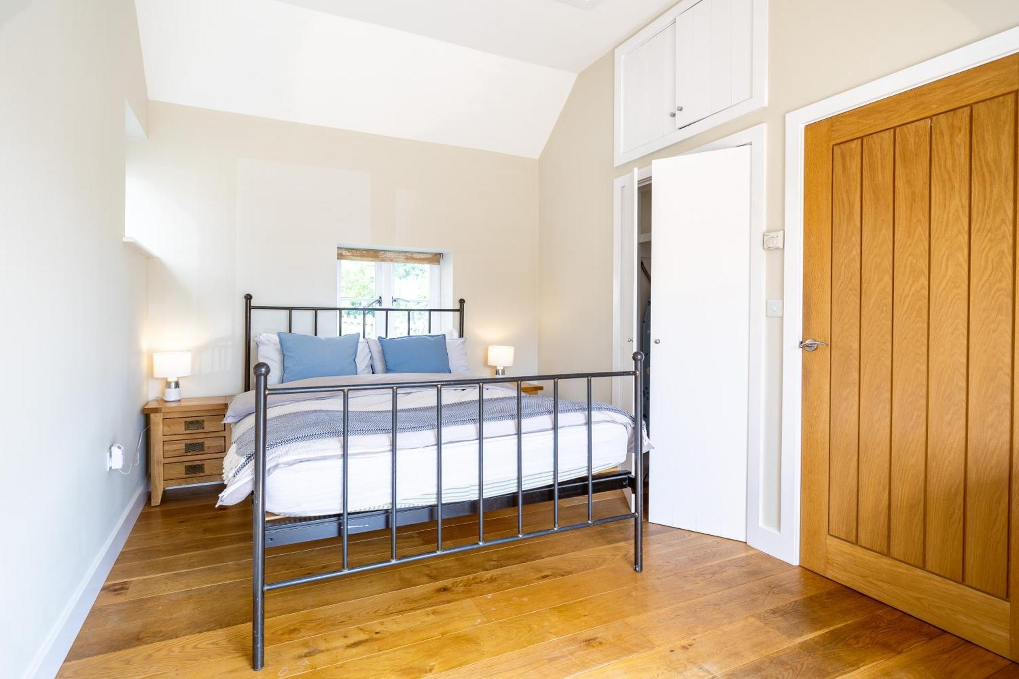 Little Park Farm Queen Anne Farmhouse & Apartments Stratfield Mortimer 외부 사진