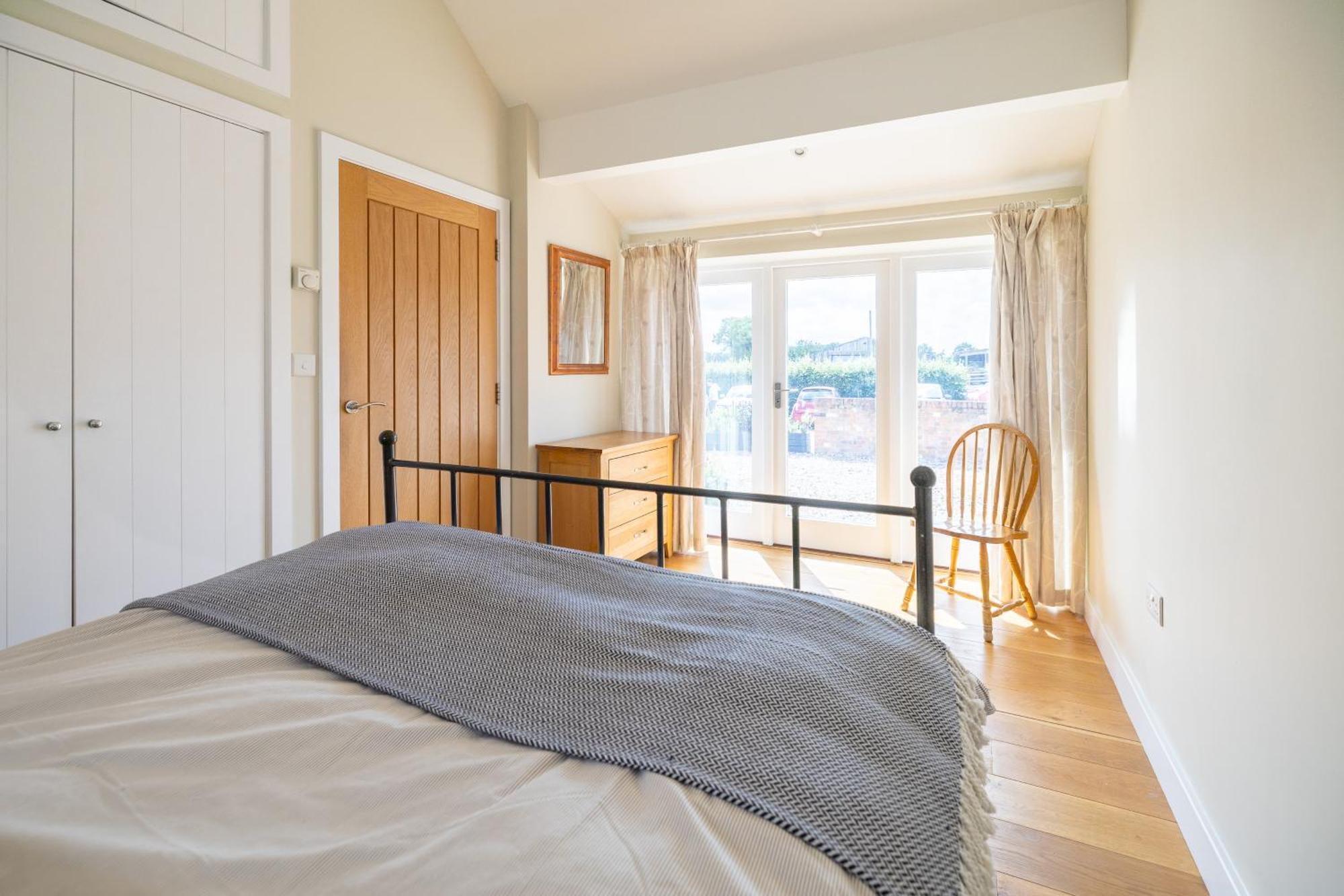 Little Park Farm Queen Anne Farmhouse & Apartments Stratfield Mortimer 외부 사진