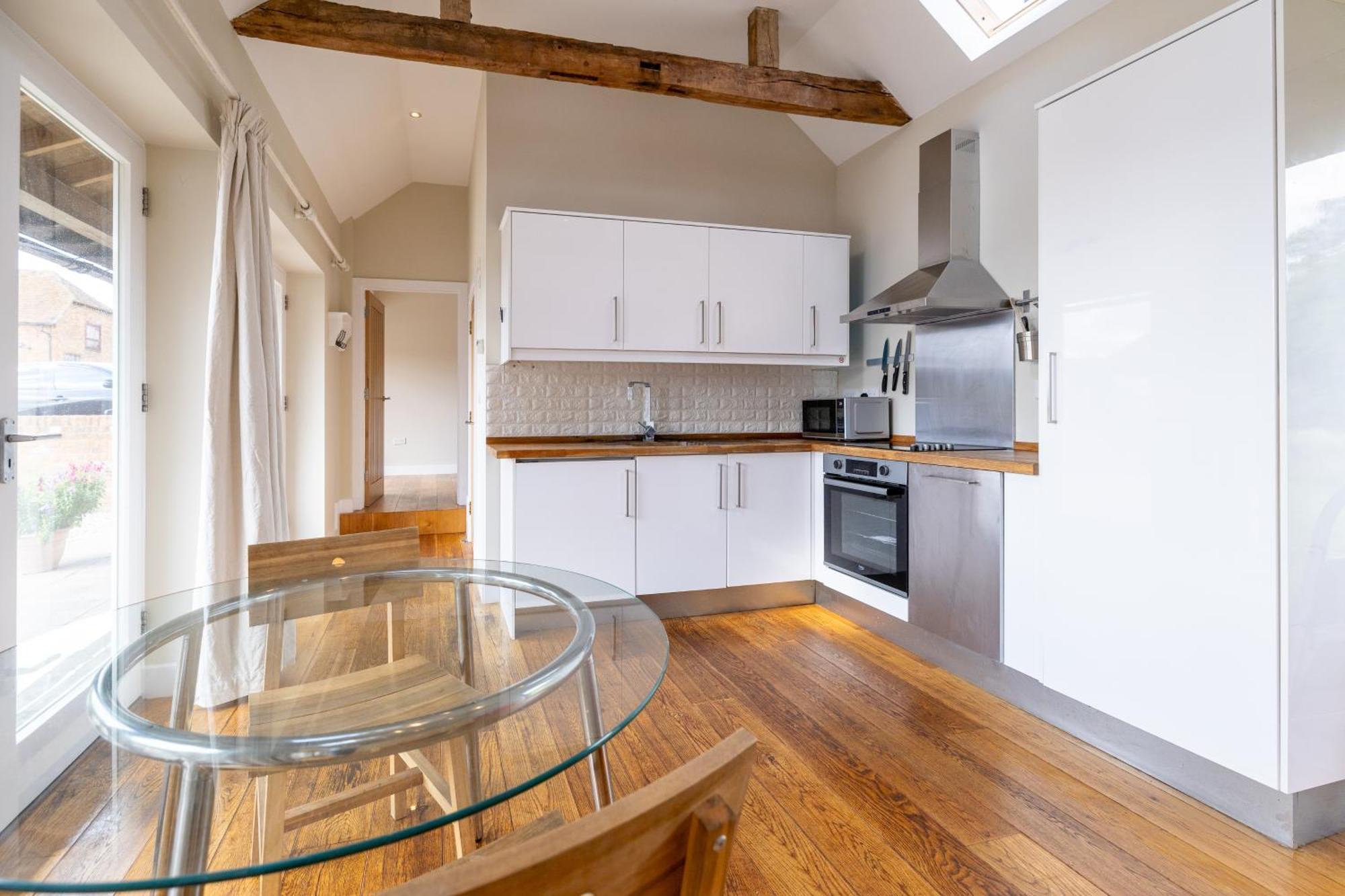 Little Park Farm Queen Anne Farmhouse & Apartments Stratfield Mortimer 외부 사진